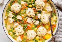 Chicken and Dumplings Recipe with Tender Chicken and Fluffy Dumplings