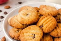Crispy Almond Flour Cookies: Simple Gluten-Free Treats