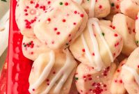 Christmas Shortbread Bites Recipe: Festive Cookies for Gifting