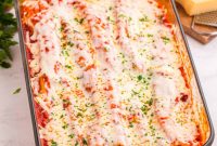 Classic Baked Manicotti with Ricotta and Marinara