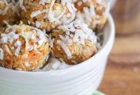 Carrot Cake Energy Bites: No-Bake Snack with Oats & Dates