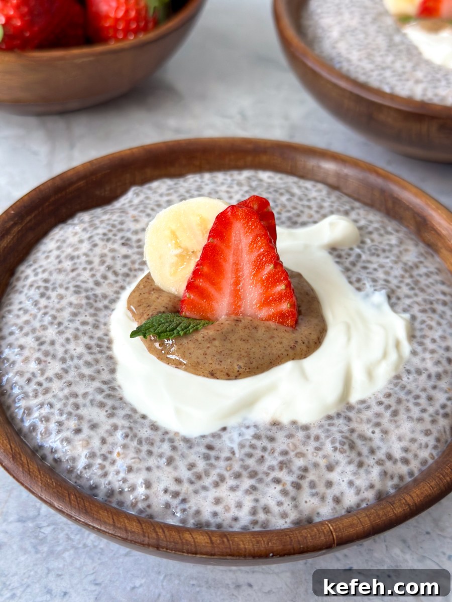 Strawberry chia seed pudding 