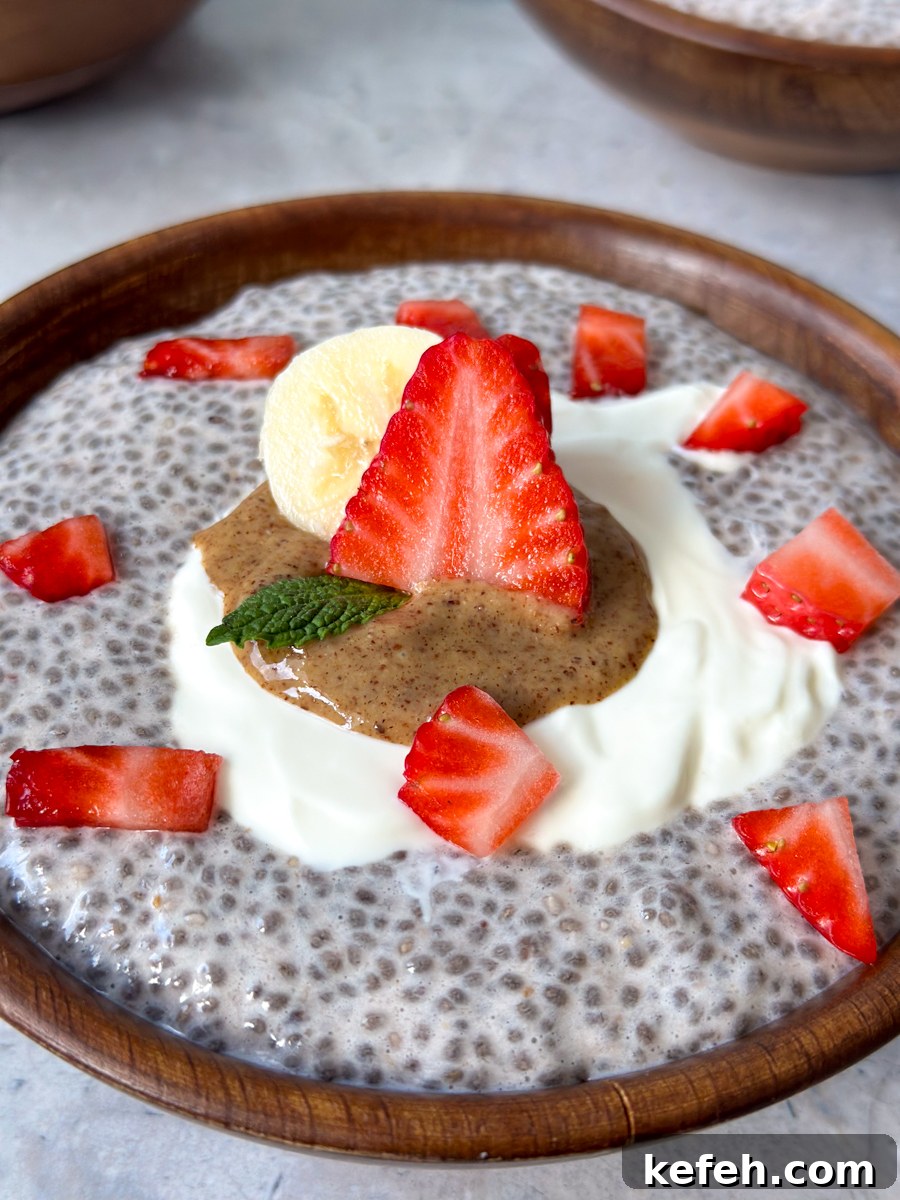 Strawberry chia seed pudding 