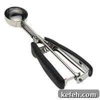 OXO Good Grips Medium Cookie Scoop