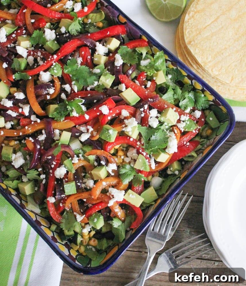 Health-Vegetable-Fajita-Salad-with-Chipotle-Vinaigrette