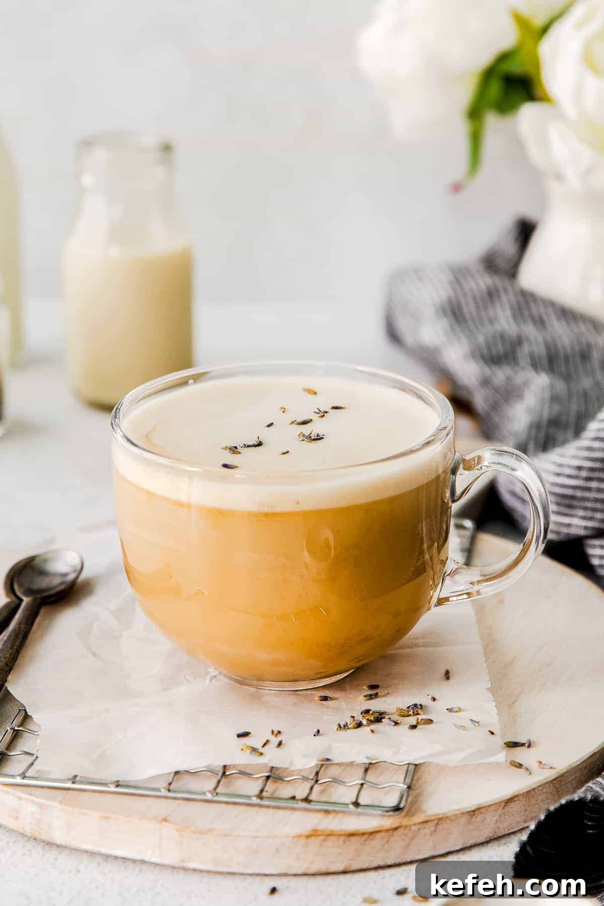 london fog drink in a mug topped with dried lavender