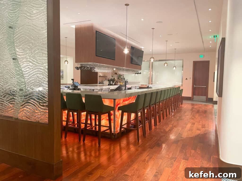 Steakhouse 71 Lounge: Classic American Dinner & Drinks Venue 11 img 2181 10