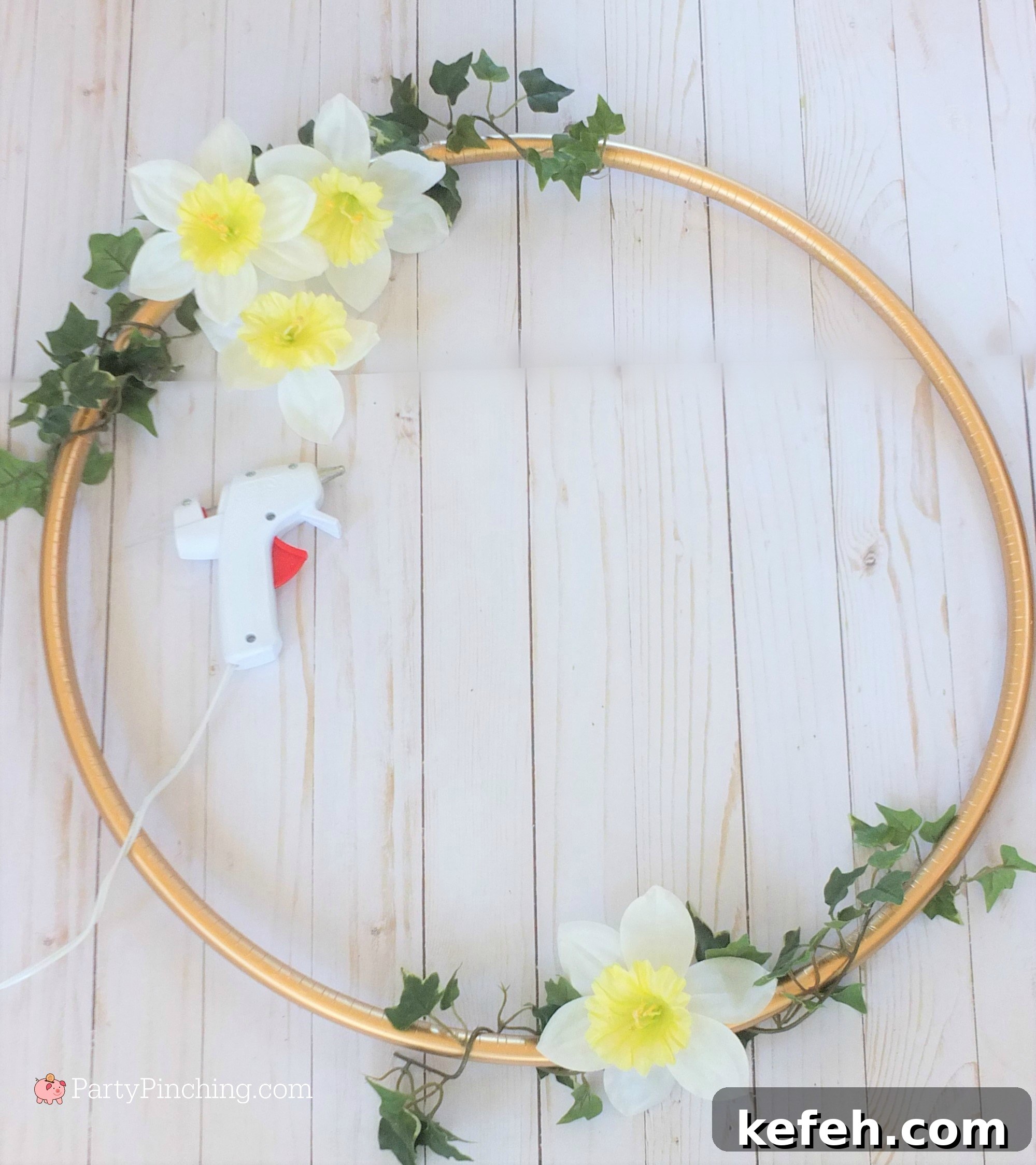 photo wreath, hula hoop wreath, DIY wedding wreath, DIY photo wreath, dollar store wreath, pretty hoop decoration, inexpensive party decor, easy budget friendly wedding bridal shower baby shower graduation birthday special occasion celebration ideas