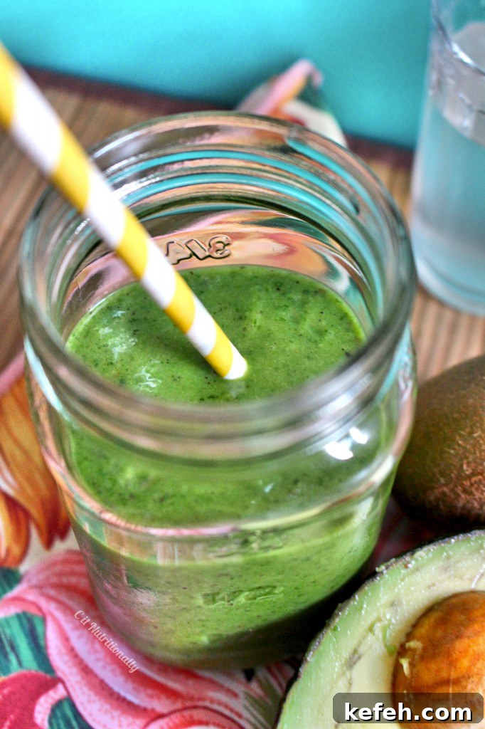 NYFW Beauty: Smoothie Recipe for Glowing Skin and Hair 5 Beautifying Smoothie | C it Nutritionally