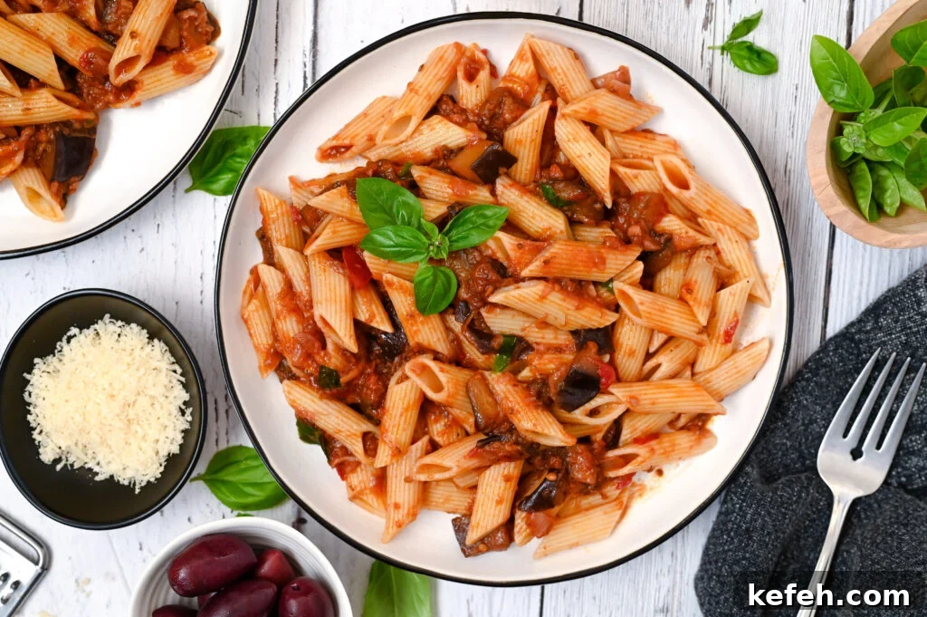Eggplant tomato sauce with pasta is an easy and nutritious vegan meal!