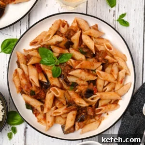 Eggplant tomato sauce with pasta is an easy and nutritious vegan meal!