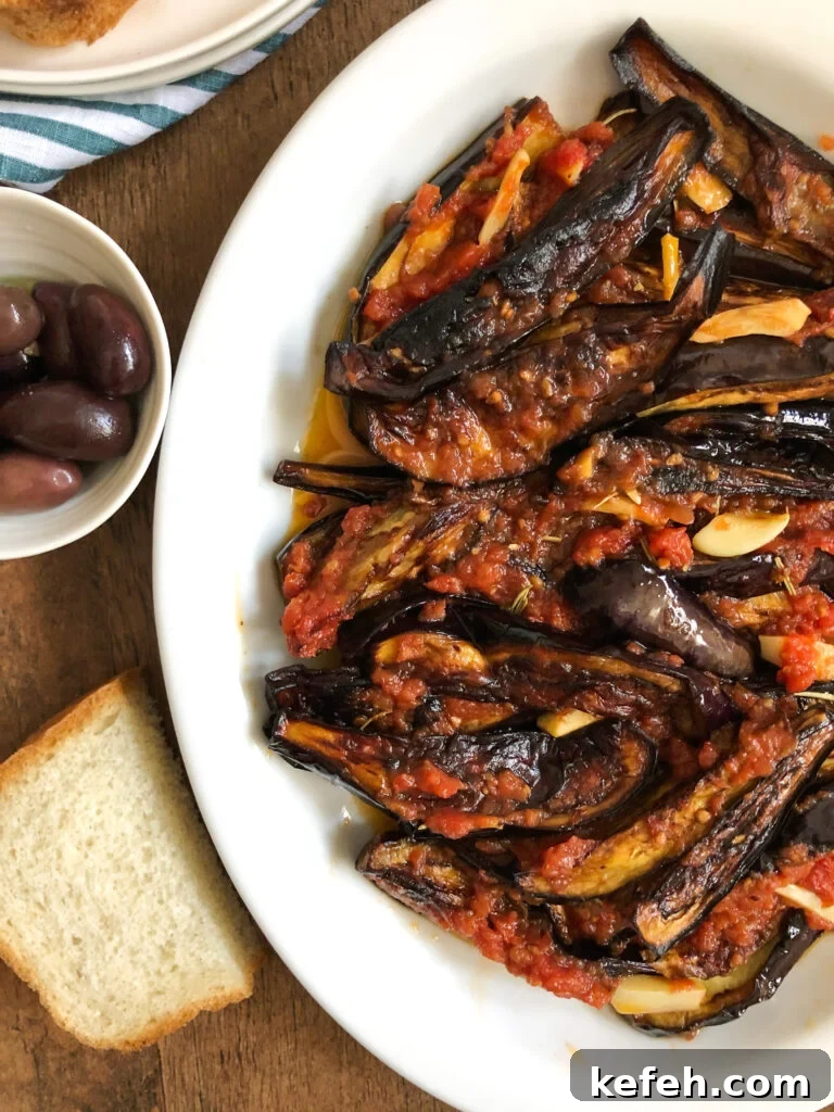 Fried eggplant with tomato sauce