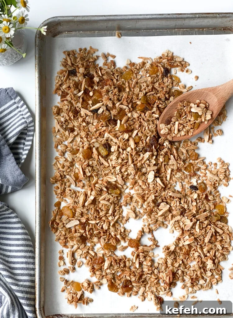 Almond coconut granola