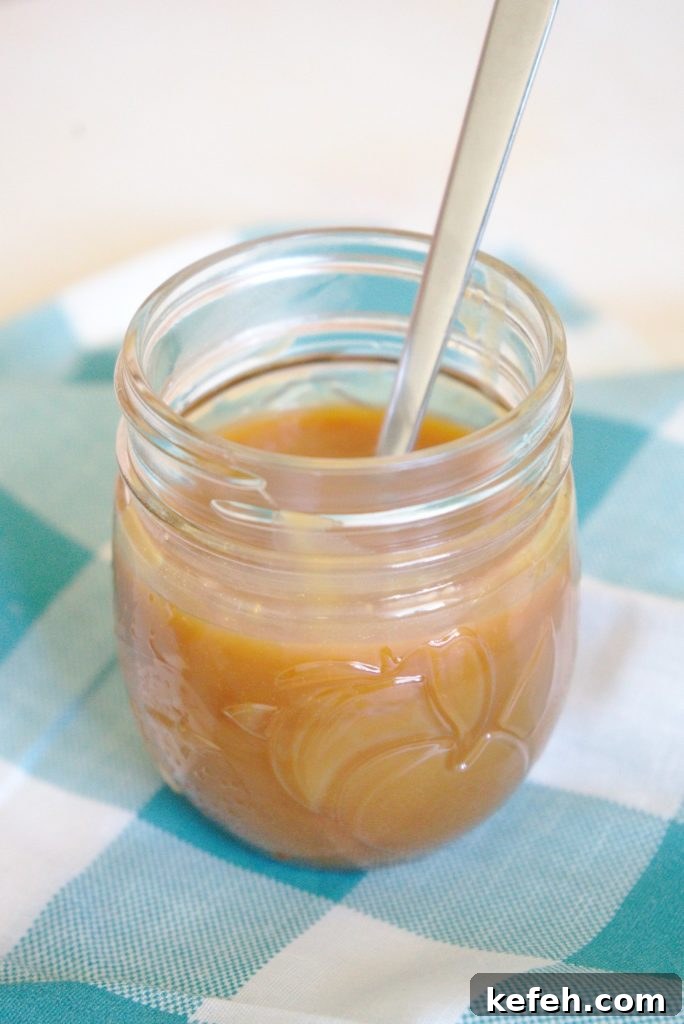 Caramel Apple Pie Dip Recipe — Warm Apple Dip for Fall Gatherings 5 img 4245 8