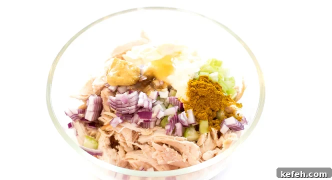 Curried Chicken Salad with Grapes & Toasted Almonds 14 img 44255 13