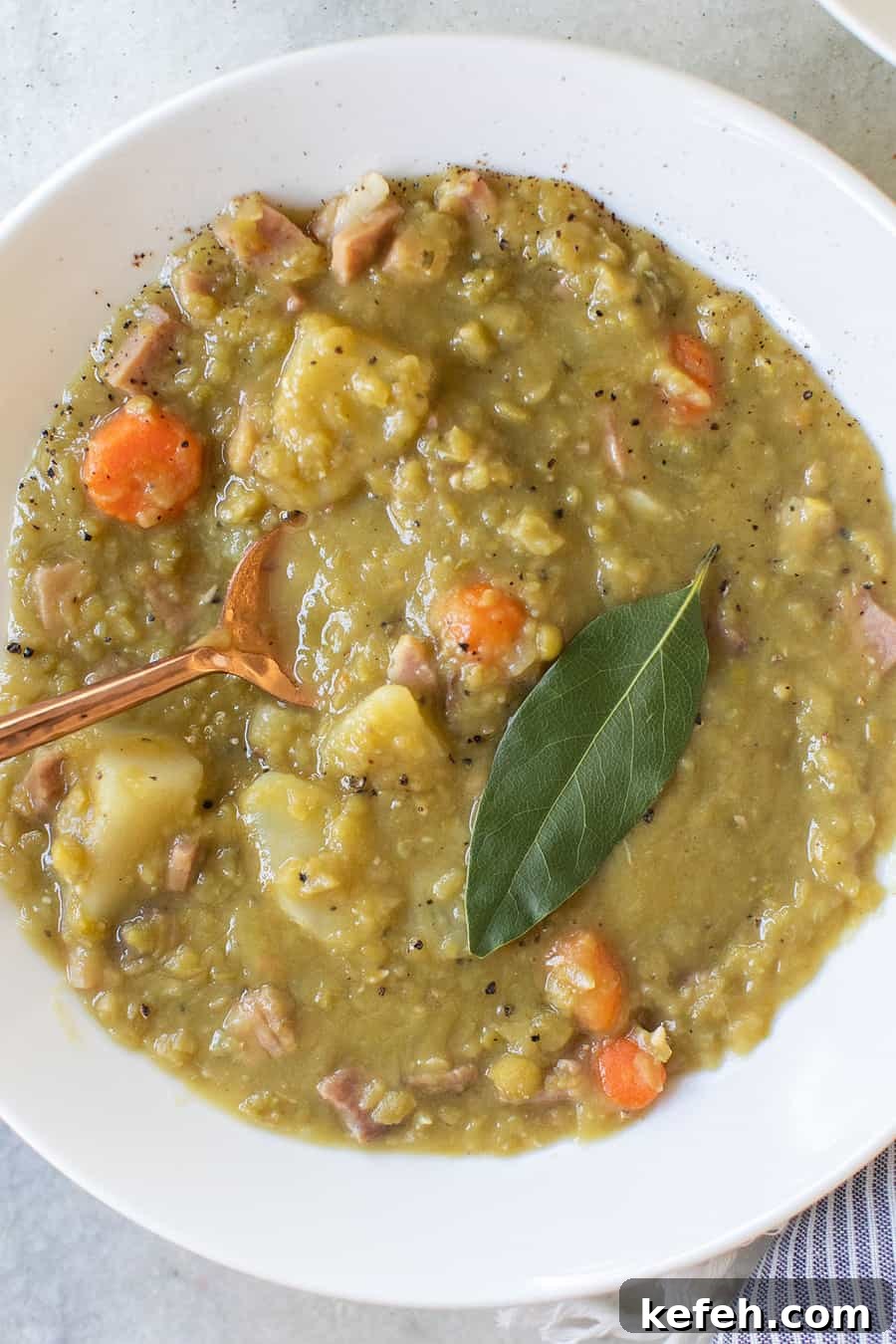 Creamy Split Pea Soup Recipe with Ham and Carrots 8 Split pea soup recipe with fresh bay leaf