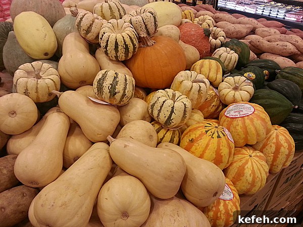 Bristol Farms Near LAX: Westchester Grocery & Specialty Market 11 Melissa's Winter Squash at Bristol Farms - Los Angeles, California