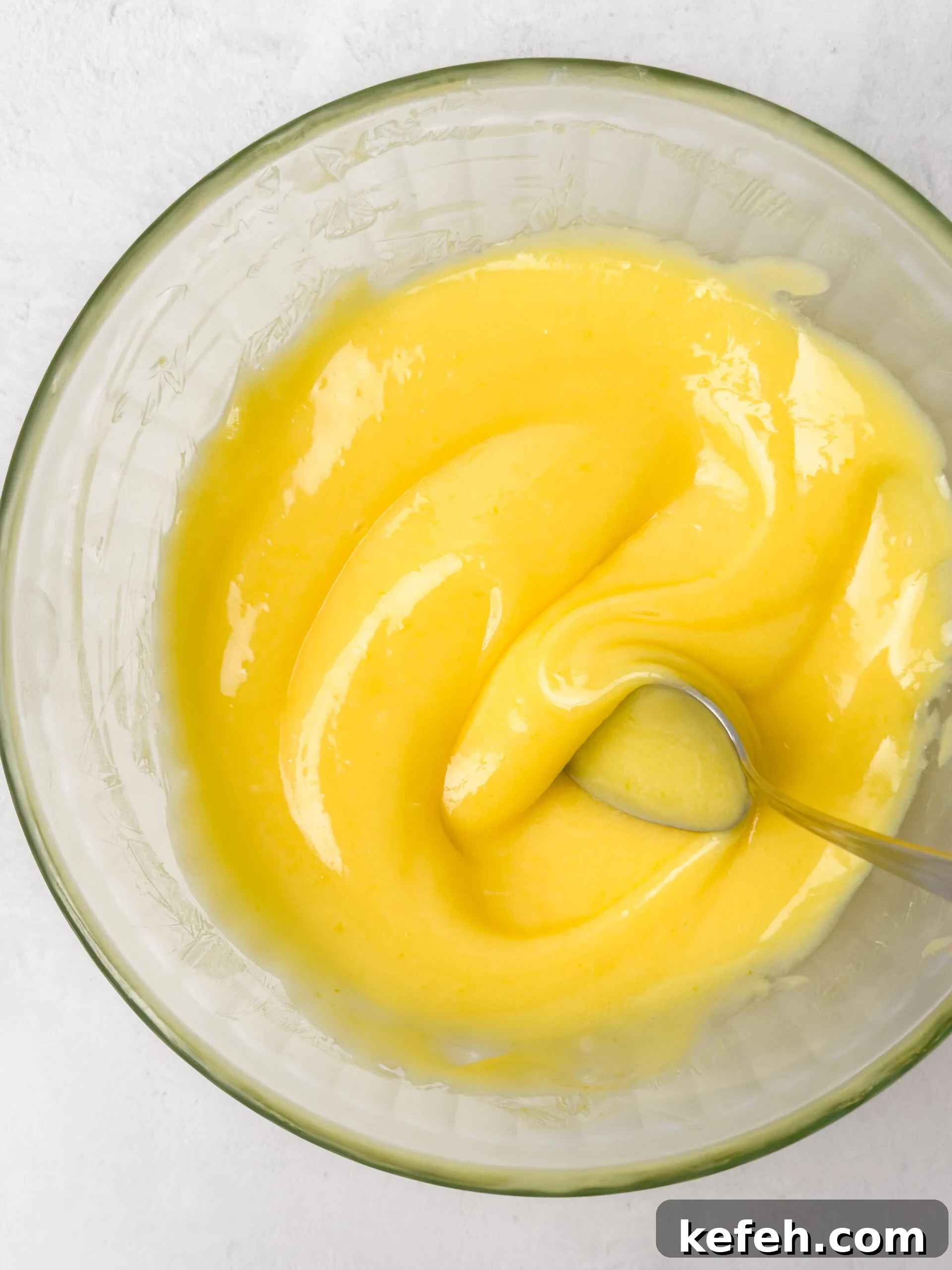 Chilled lemon curd