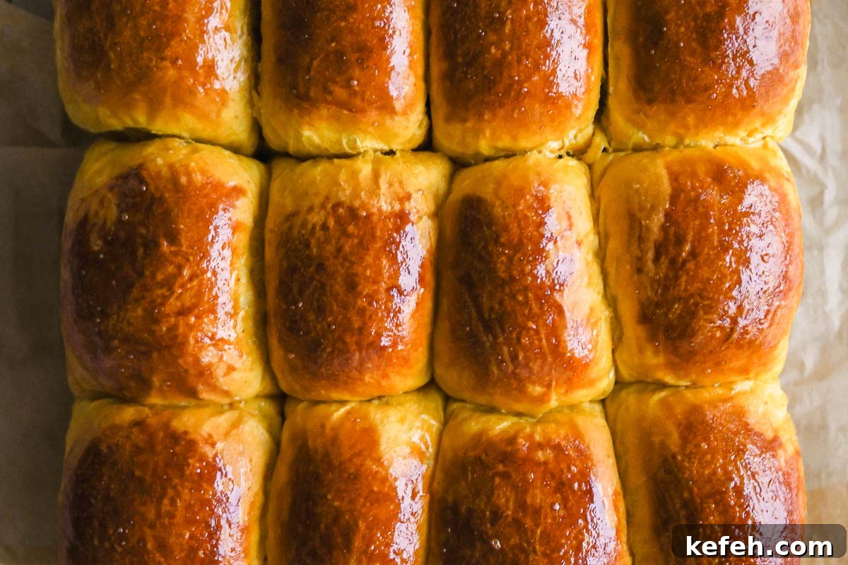 Baked pumpkin bread buns.