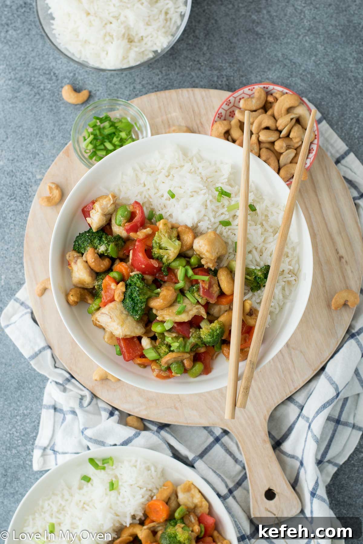 Cashew Chicken Stir-Fry with Garlic Sauce 2 easy cashew chicken