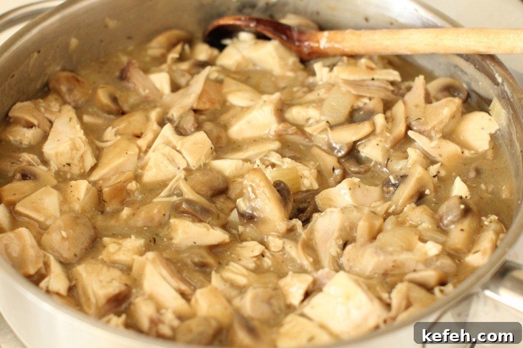 Cheesy Turkey and Potato Puff (Cottage Pie Style) 4 leftover turkey and potato puff - or cottage pie