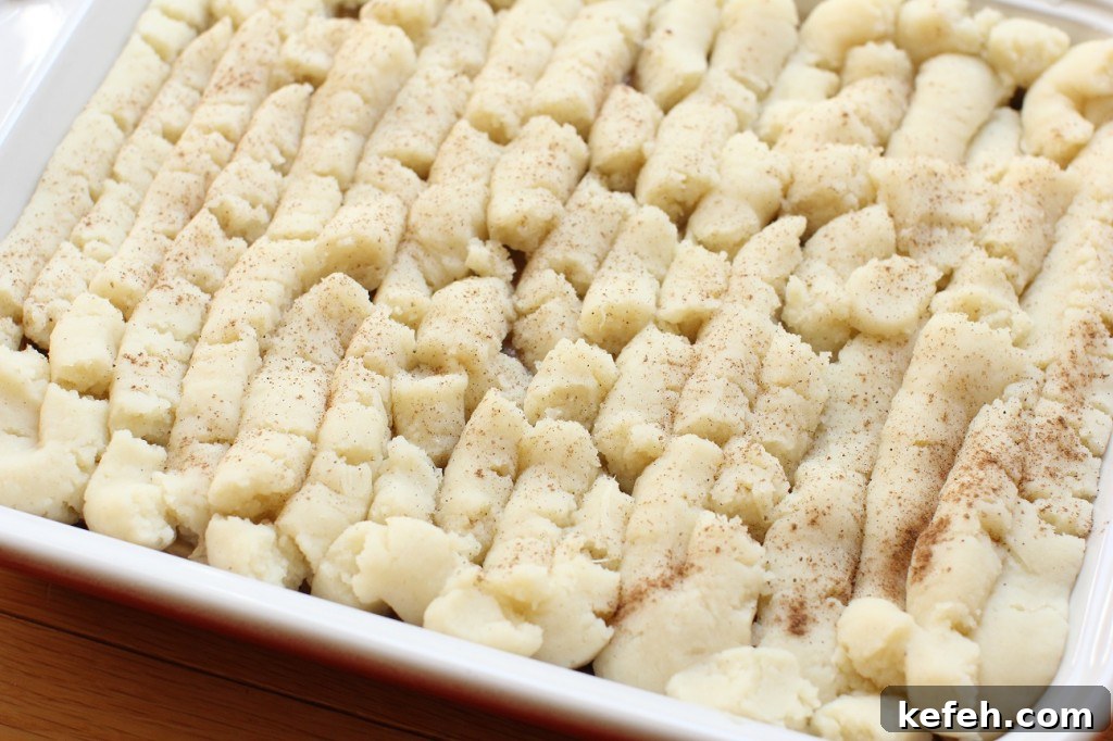Cheesy Turkey and Potato Puff (Cottage Pie Style) 7 piped potatoes for the turkey and potato puff