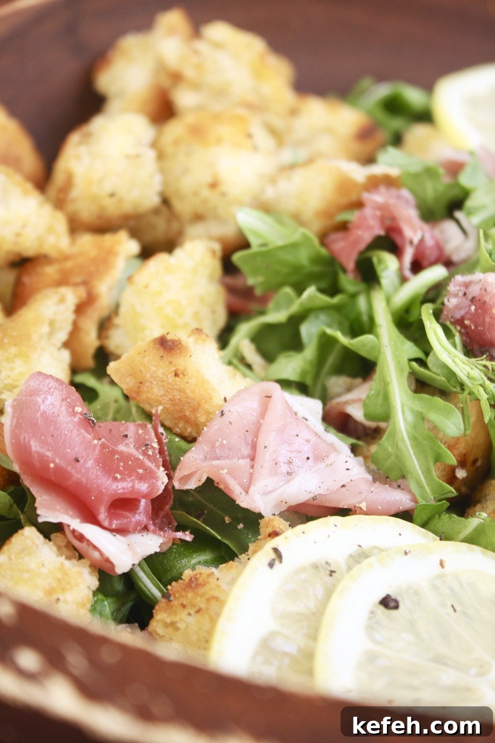 Arugula and Prosciutto Salad with Lemon Vinaigrette Recipe 4 Arugula Prosciutto Salad with Lemony Vinaigrette - This delicious and simple salad only has a few ingredients, but the flavor combo is to die for! TheGarlicDiaries.com
